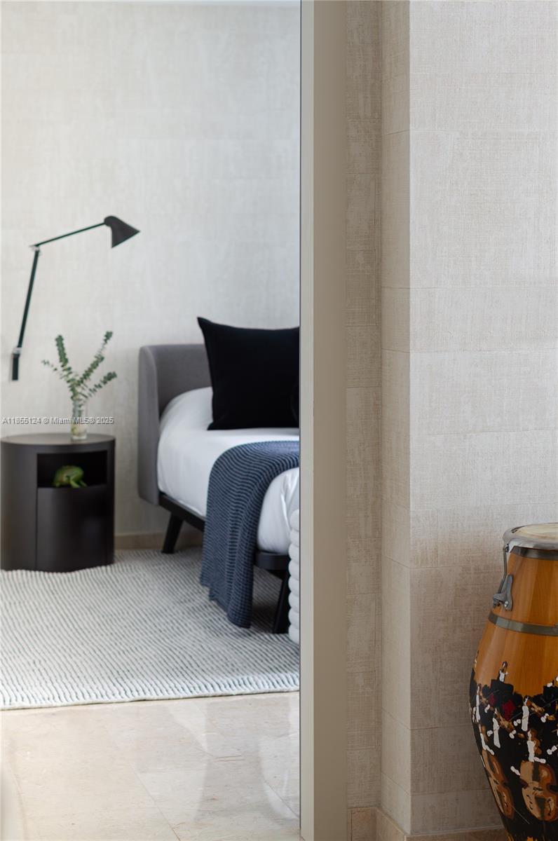 RISE CONDO - Residential Lease