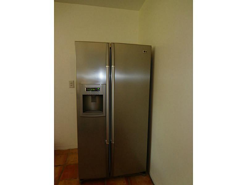 ALTOS DEL MAR NO 6 - Residential Lease