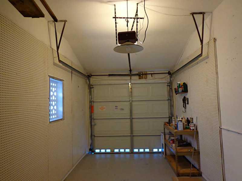 ALTOS DEL MAR NO 6 - Residential Lease