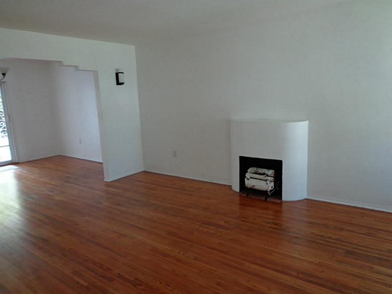 ALTOS DEL MAR NO 6 - Residential Lease