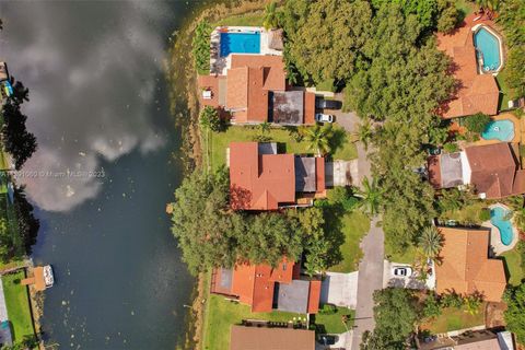 A home in Cooper City