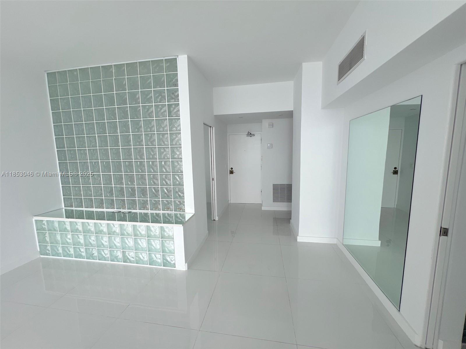 800 West Ave PH27