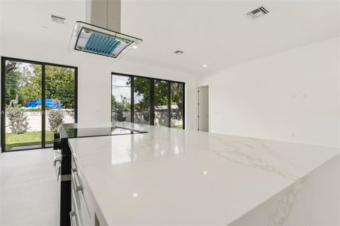 Tiny photo for 1515 SW 40th Ter, Fort Lauderdale, FL 33317 (MLS # A12007325)