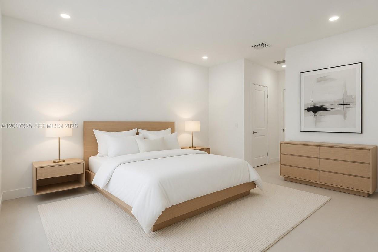 COLLIER GROVES - Residential