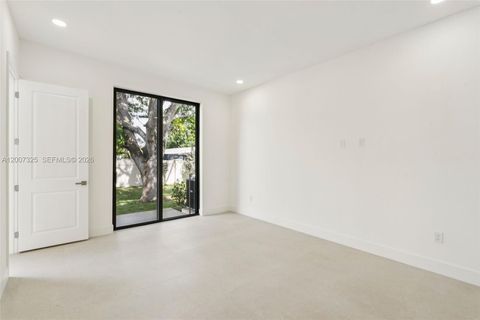 Tiny photo for 1515 SW 40th Ter, Fort Lauderdale, FL 33317 (MLS # A12007325)