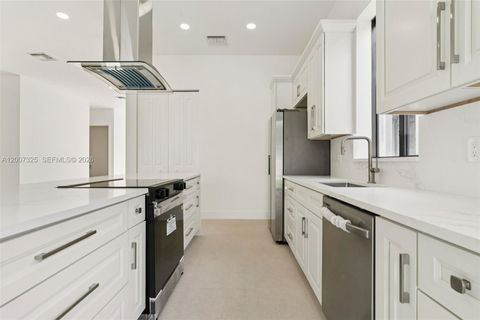 Tiny photo for 1515 SW 40th Ter, Fort Lauderdale, FL 33317 (MLS # A12007325)