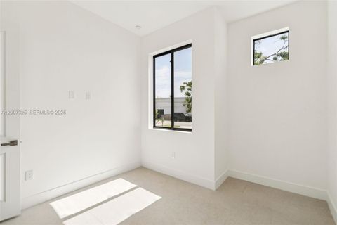 Tiny photo for 1515 SW 40th Ter, Fort Lauderdale, FL 33317 (MLS # A12007325)