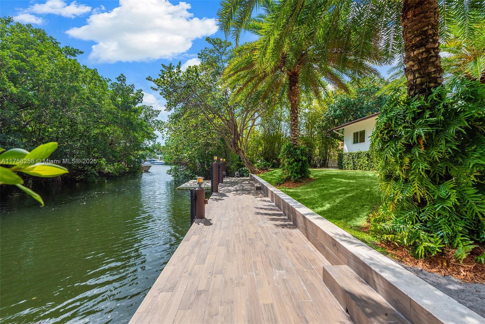 COCOPLUM SEC 1 - Residential