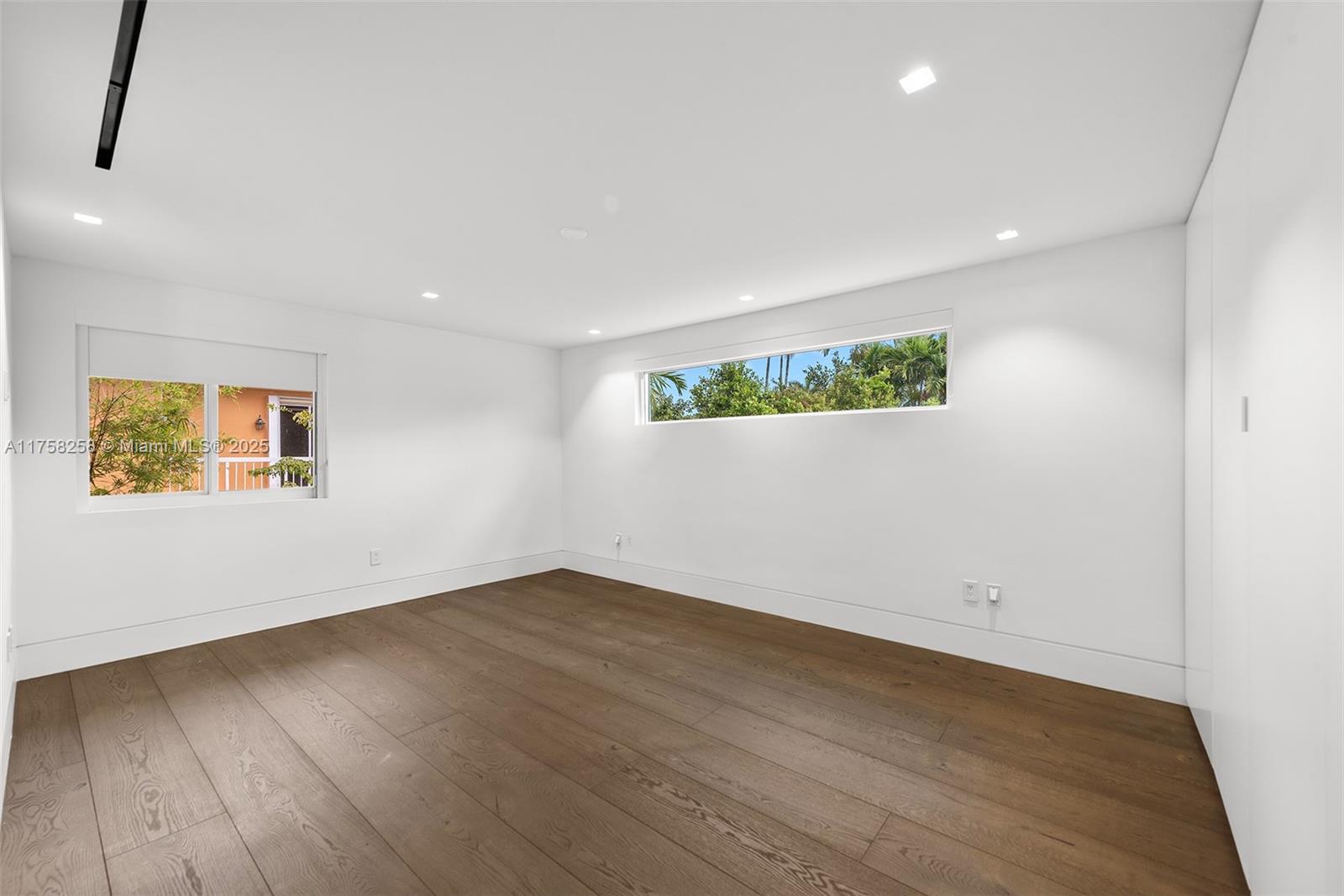 COCOPLUM SEC 1 - Residential