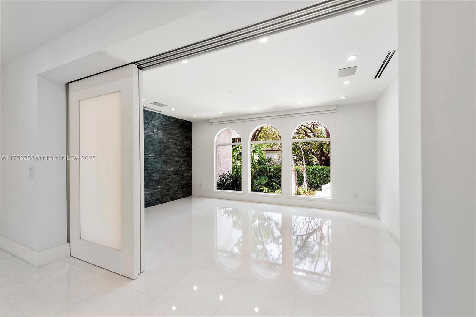 COCOPLUM SEC 1 - Residential