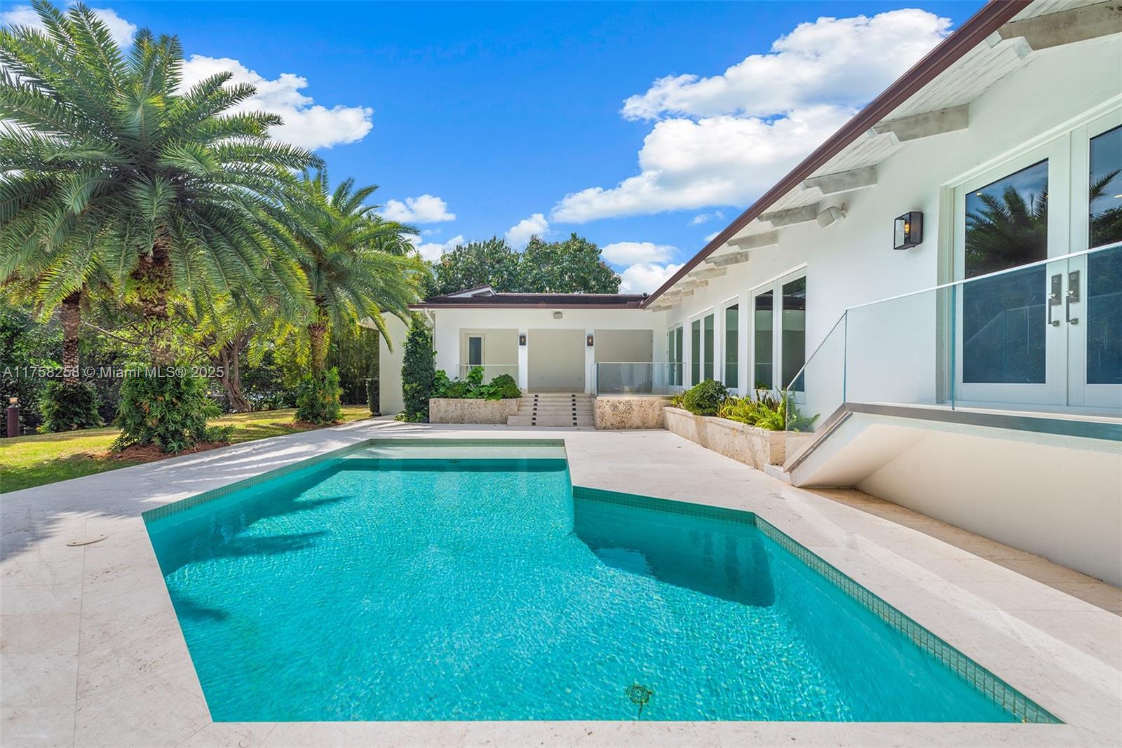 COCOPLUM SEC 1 - Residential