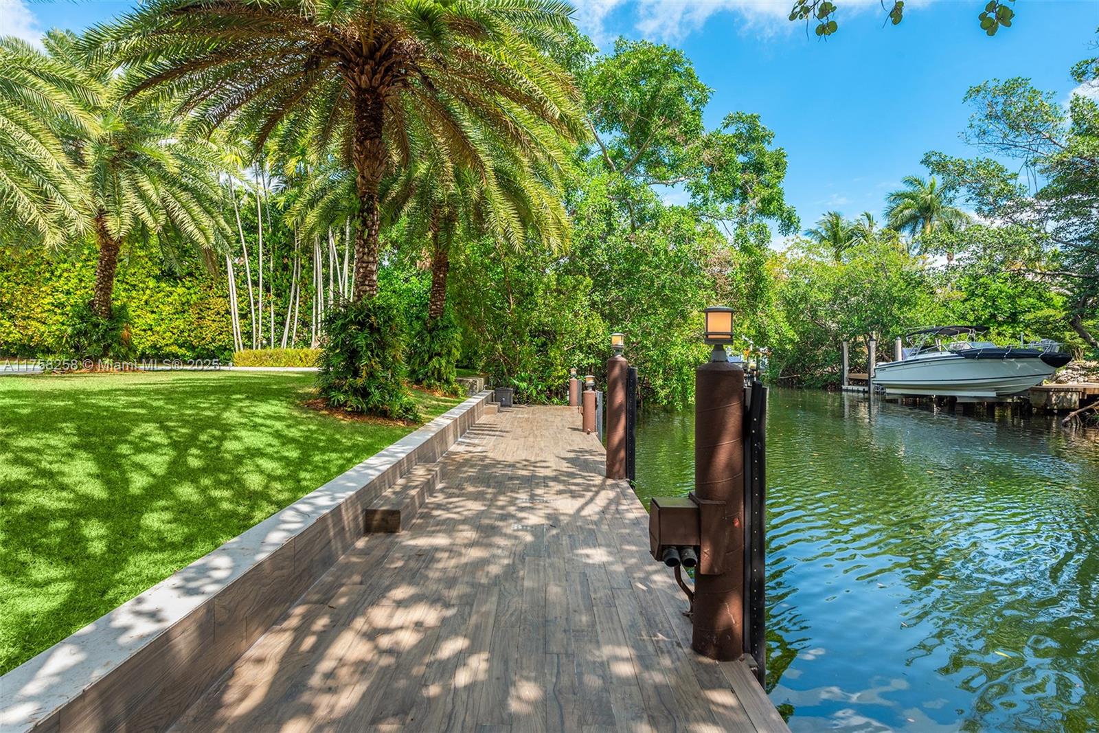 COCOPLUM SEC 1 - Residential