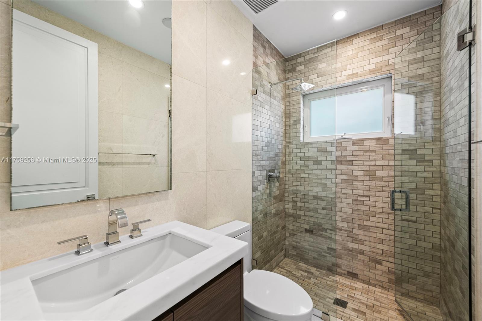 COCOPLUM SEC 1 - Residential