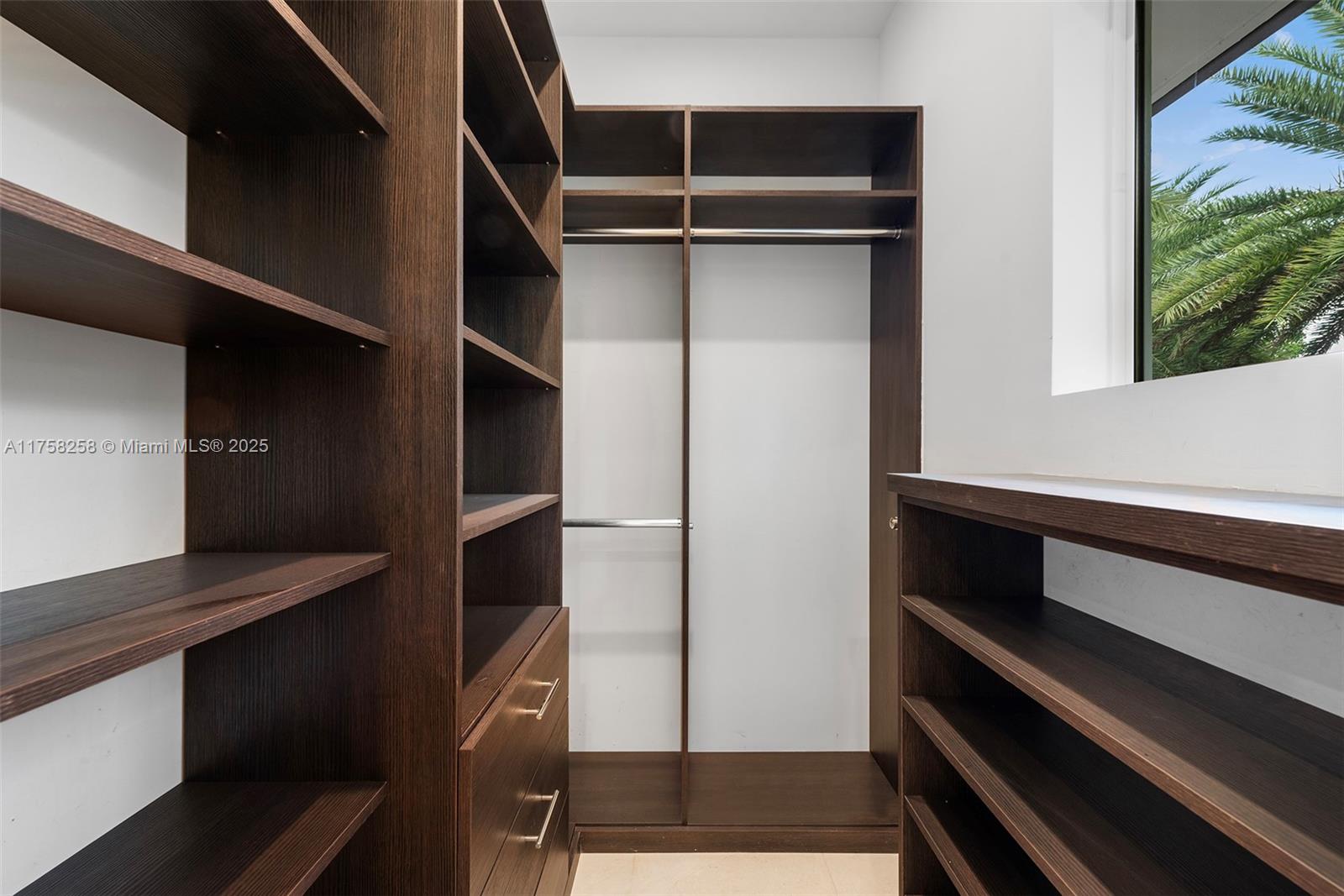 COCOPLUM SEC 1 - Residential