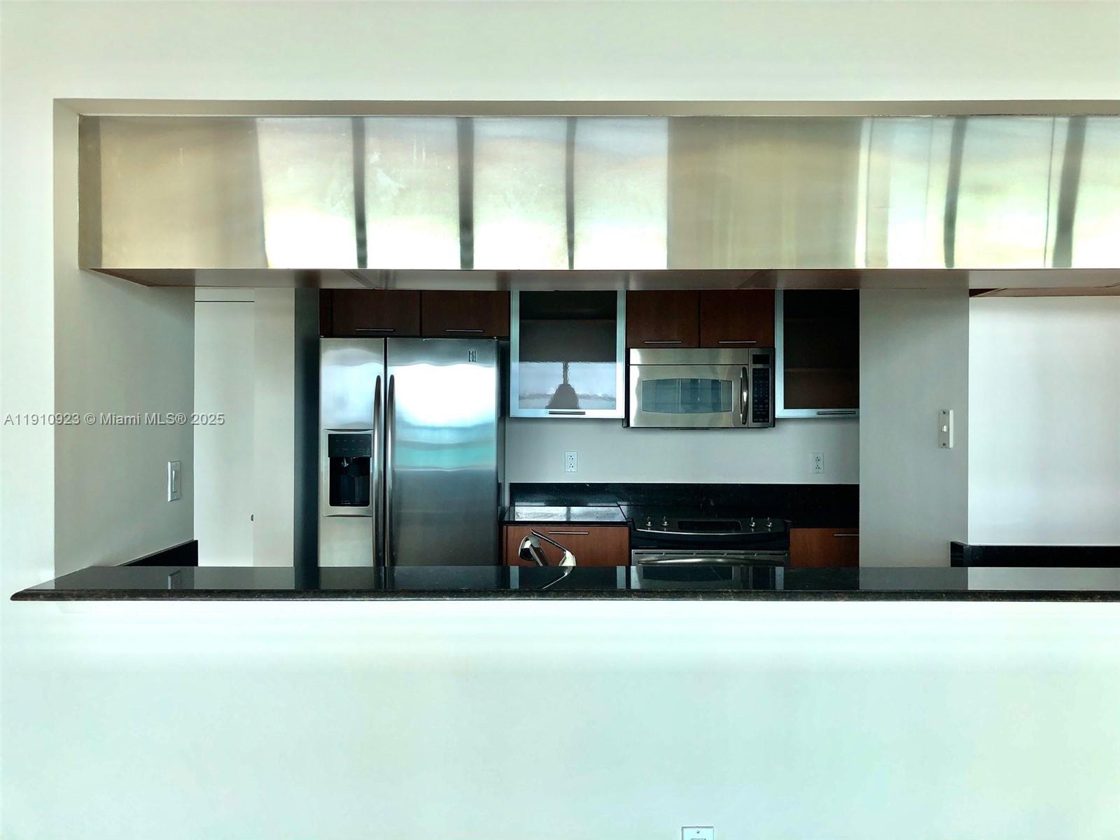 1800 CLUB CONDO - Residential