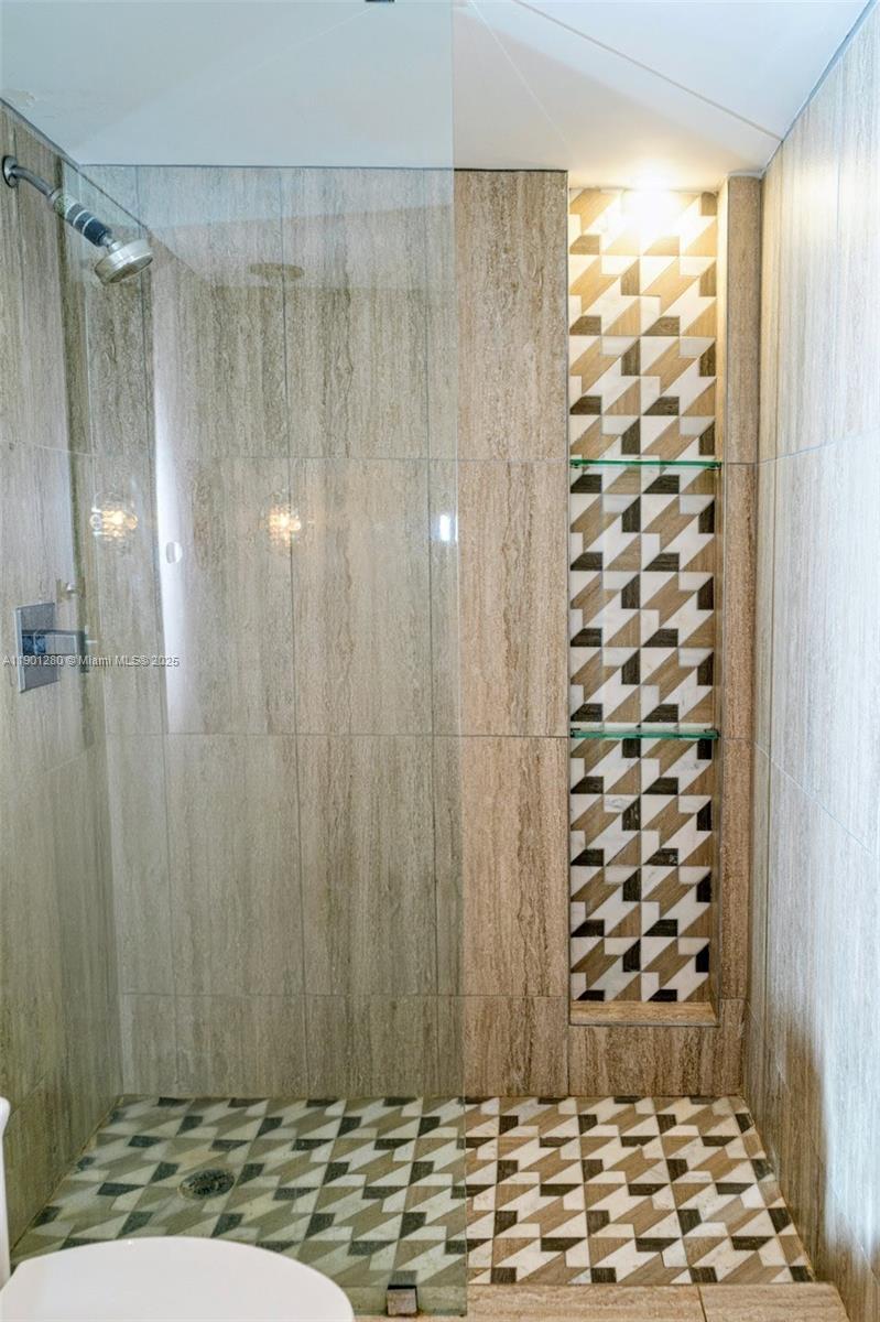 401 BLU OF NORTH BEACH CO - Residential