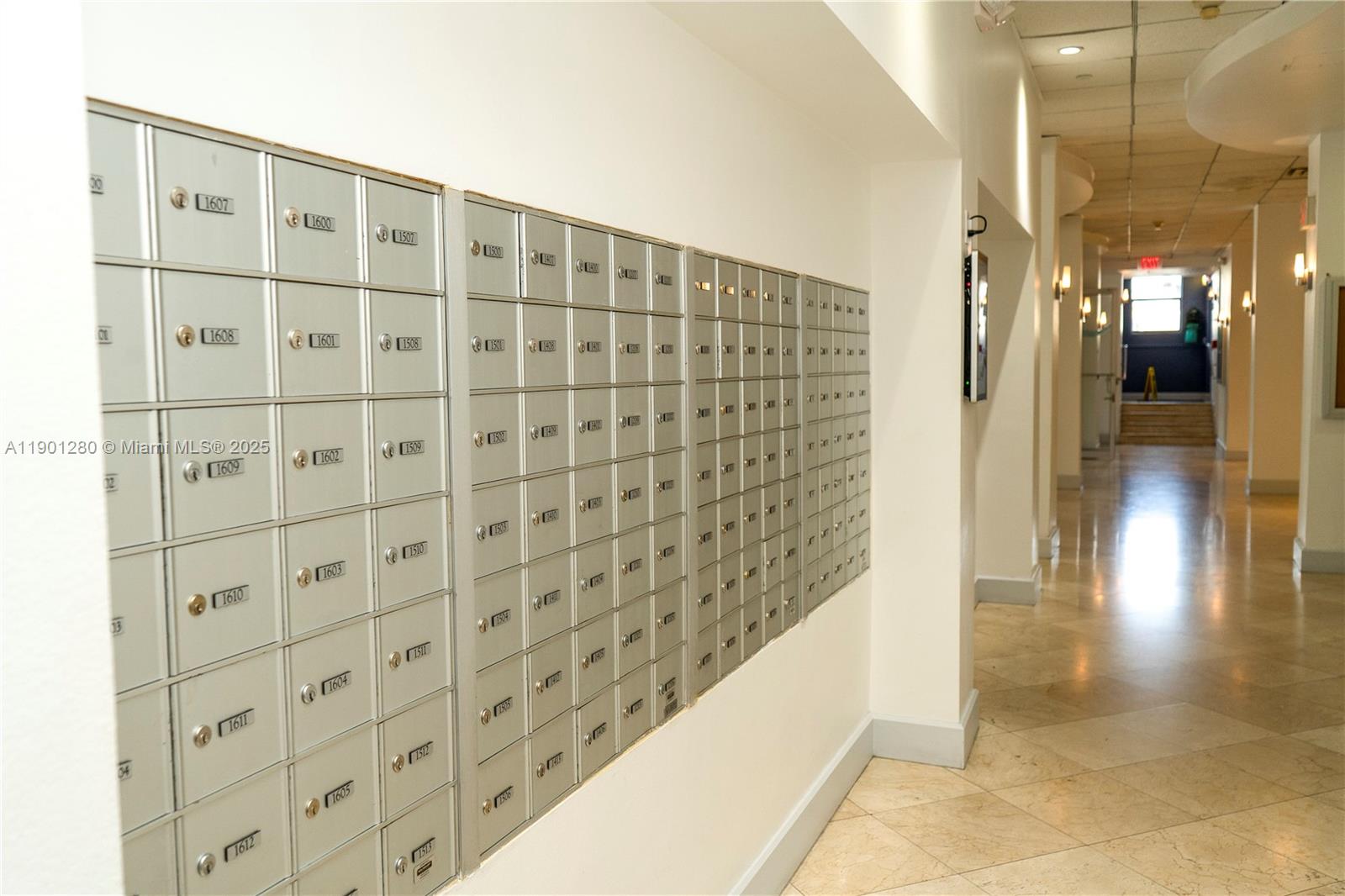 401 BLU OF NORTH BEACH CO - Residential