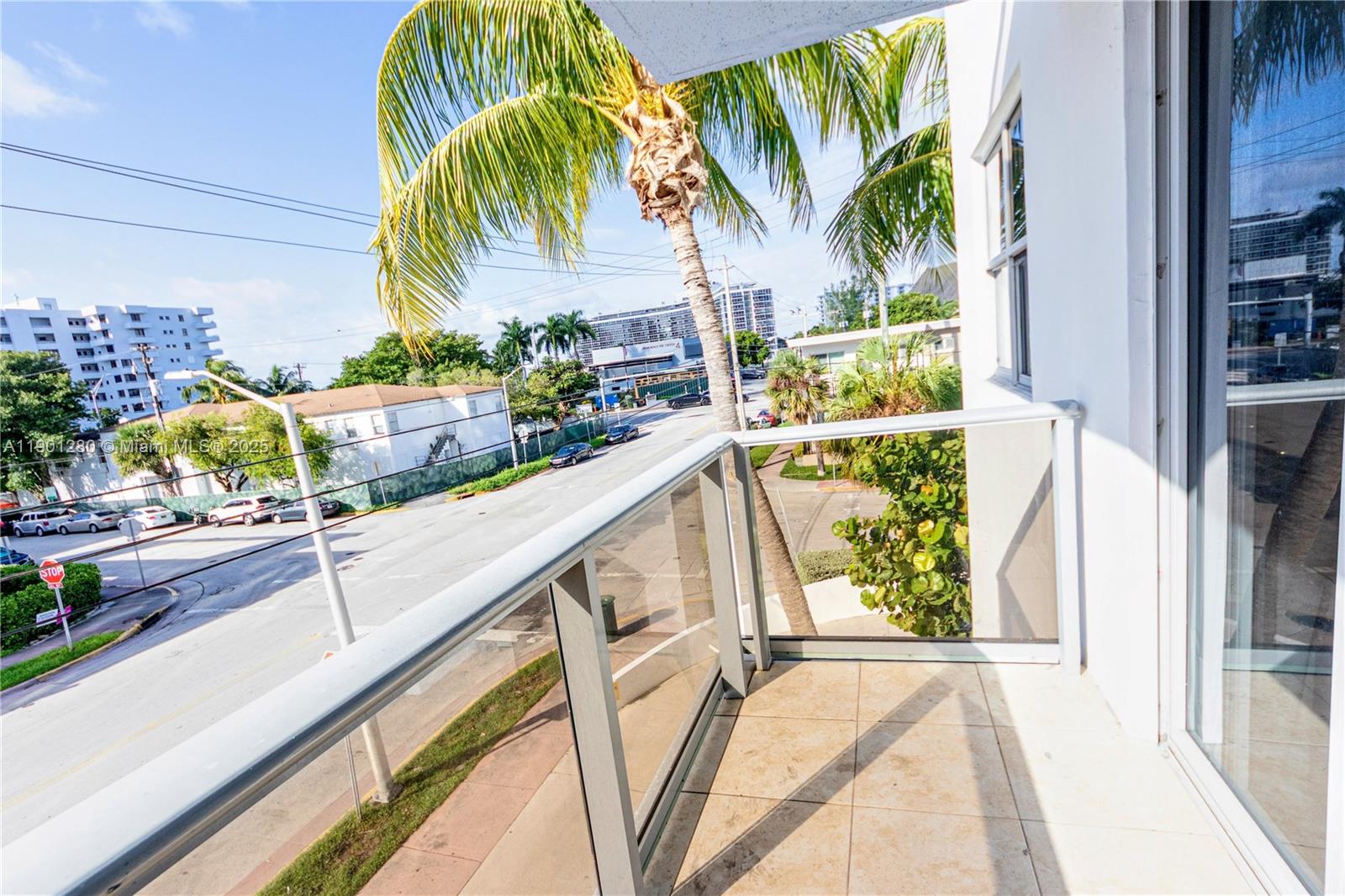 401 BLU OF NORTH BEACH CO - Residential