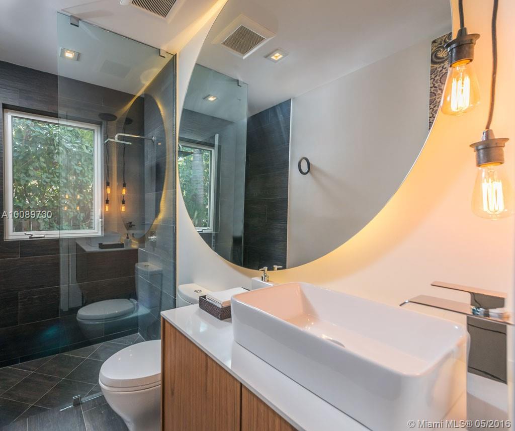 Di Lido Island - Residential