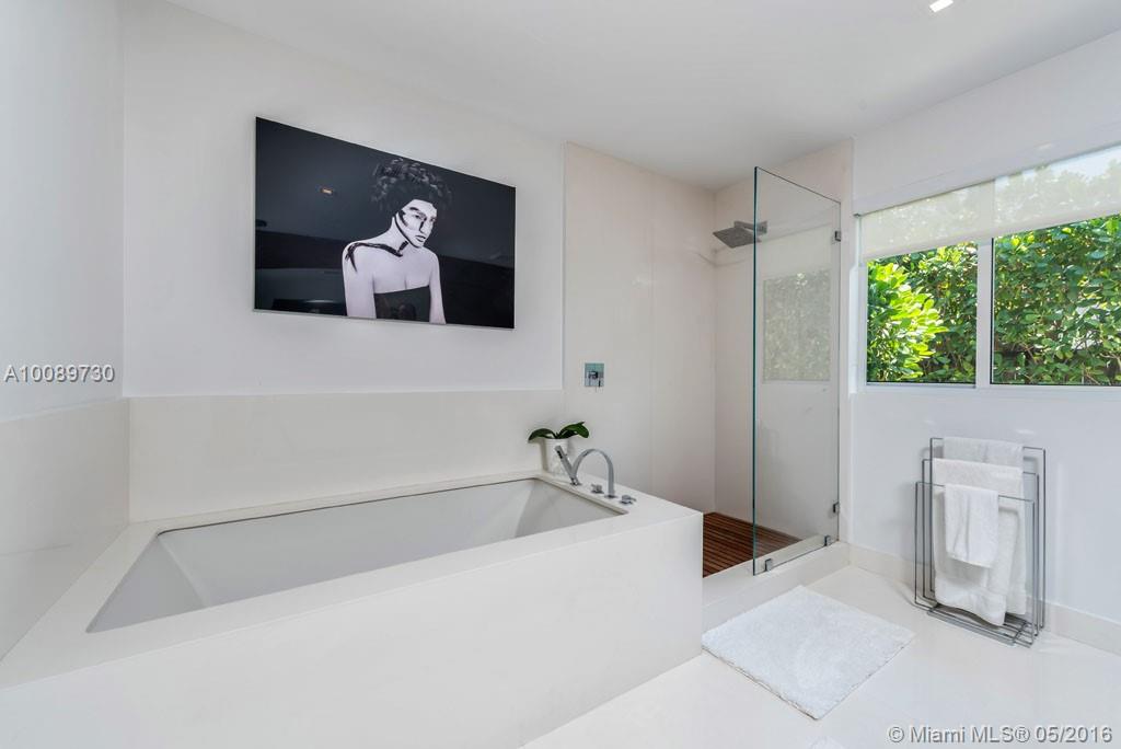 Di Lido Island - Residential