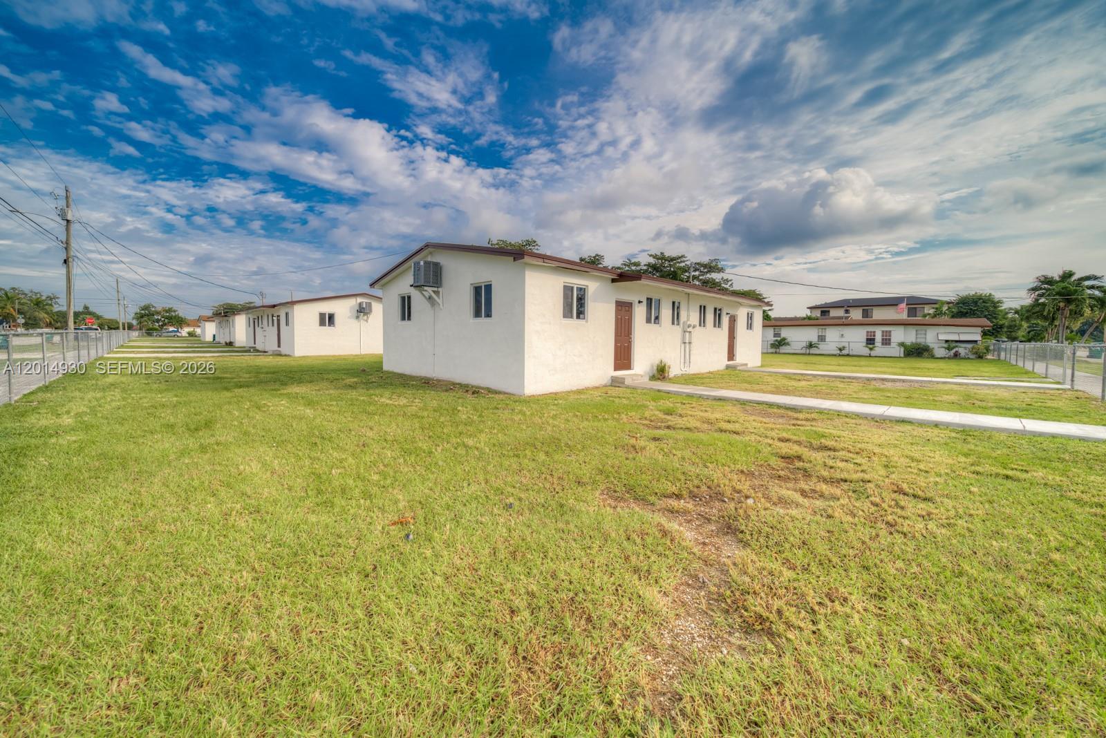 DIANE PARK SUB - Residential Lease