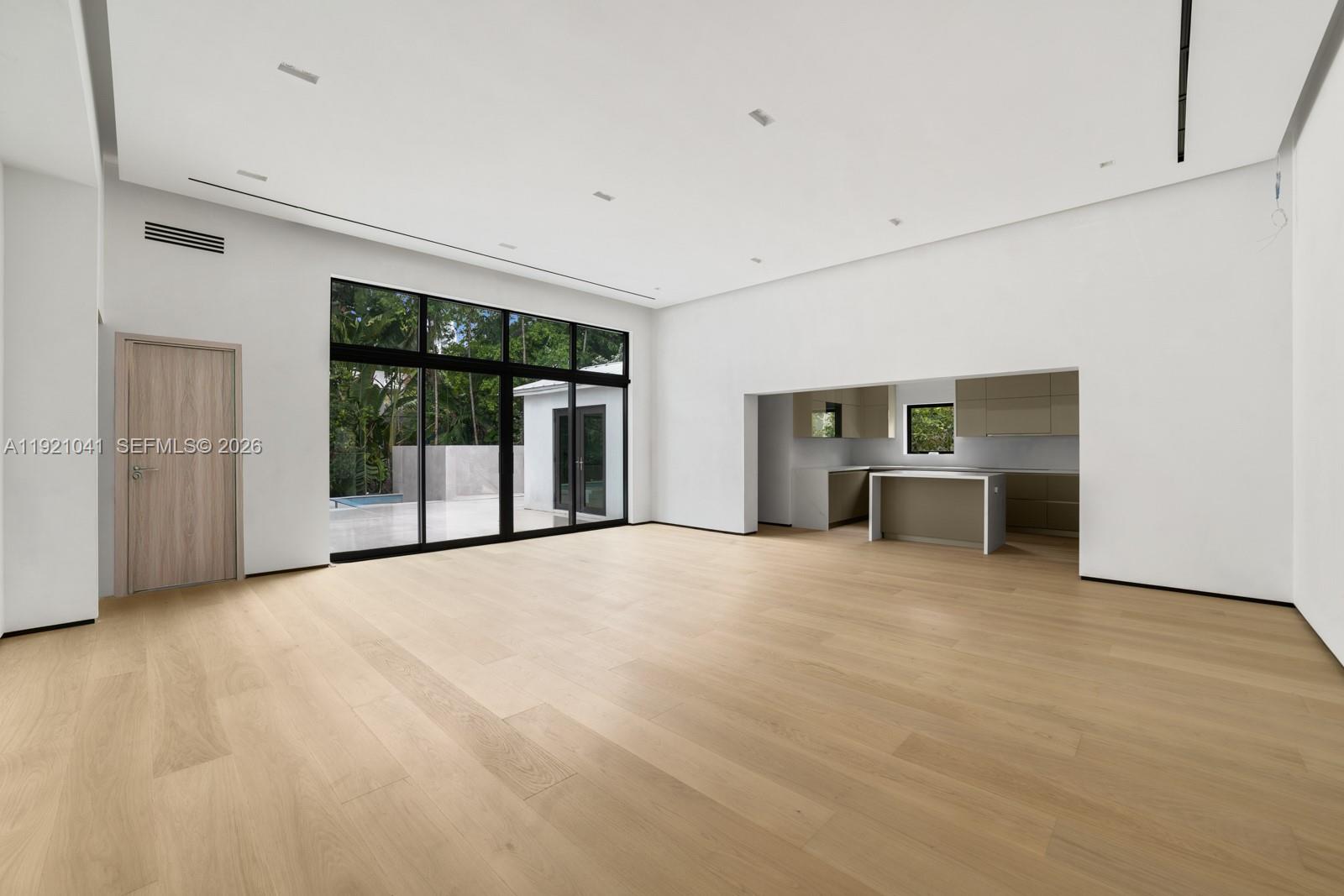 SUNSET ISLANDS-ISLAND NO - Residential