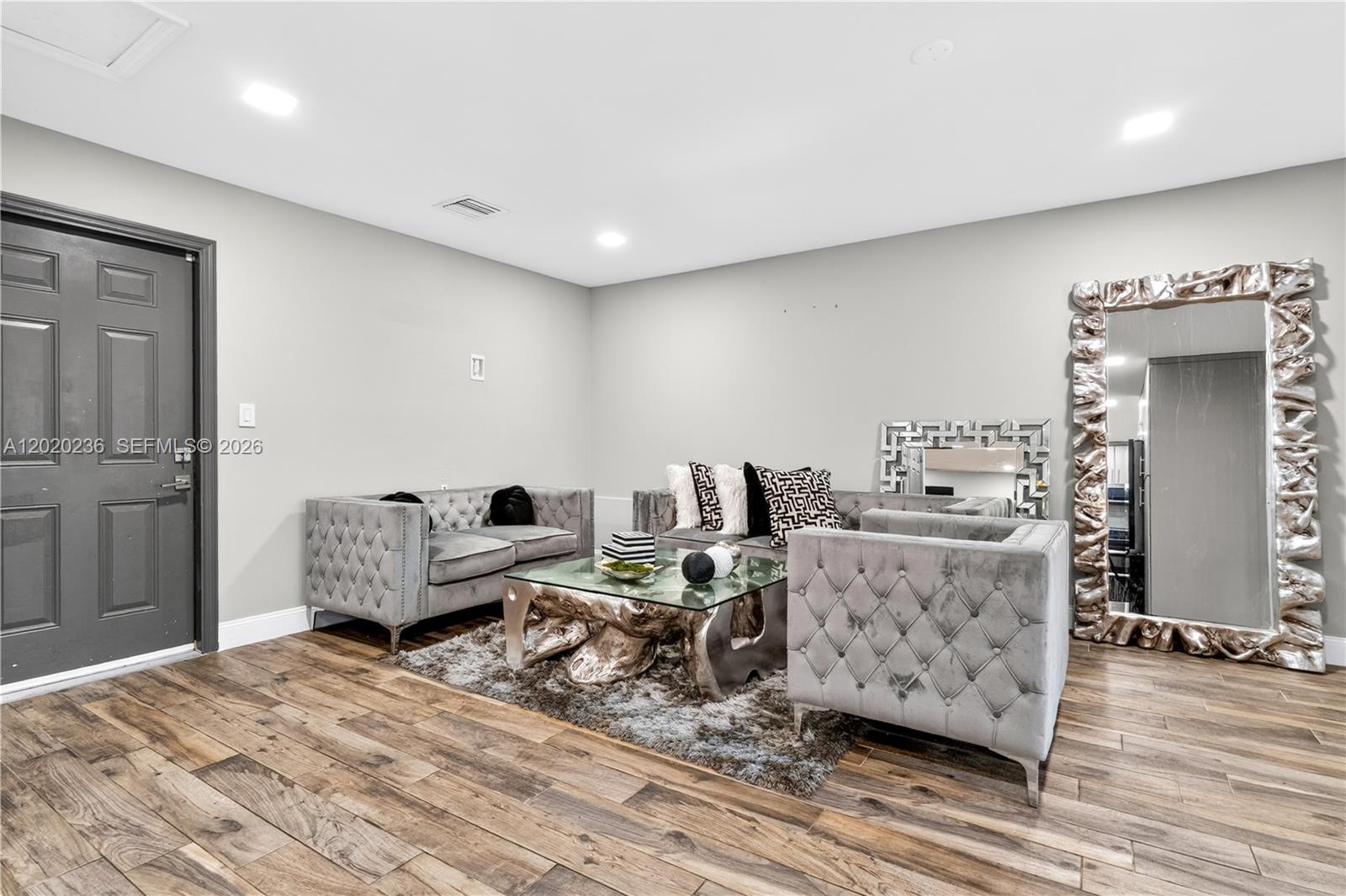 MIRAMAR PARK THIRD ADD - Residential