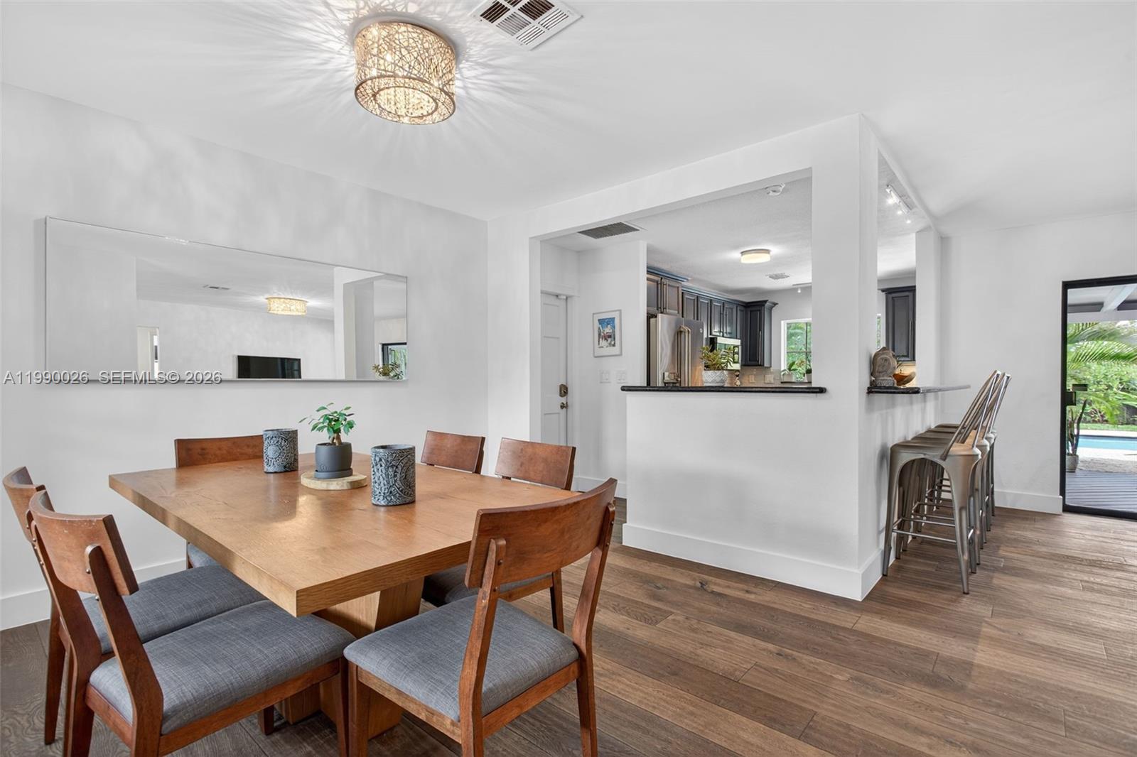 HILLSBORO SHORES SEC - Residential