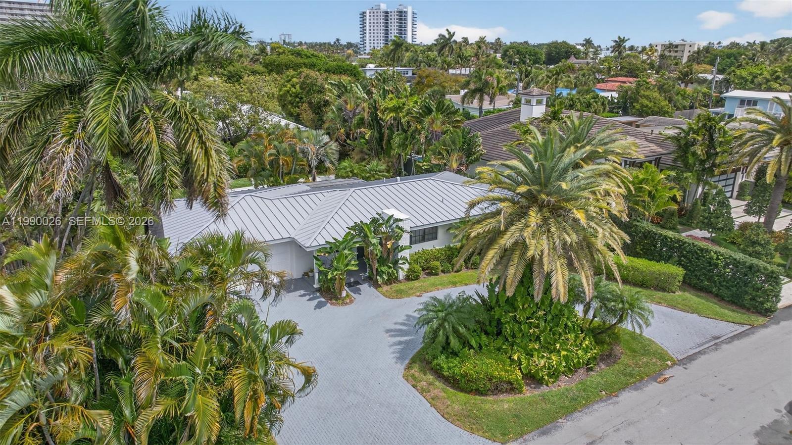 HILLSBORO SHORES SEC - Residential