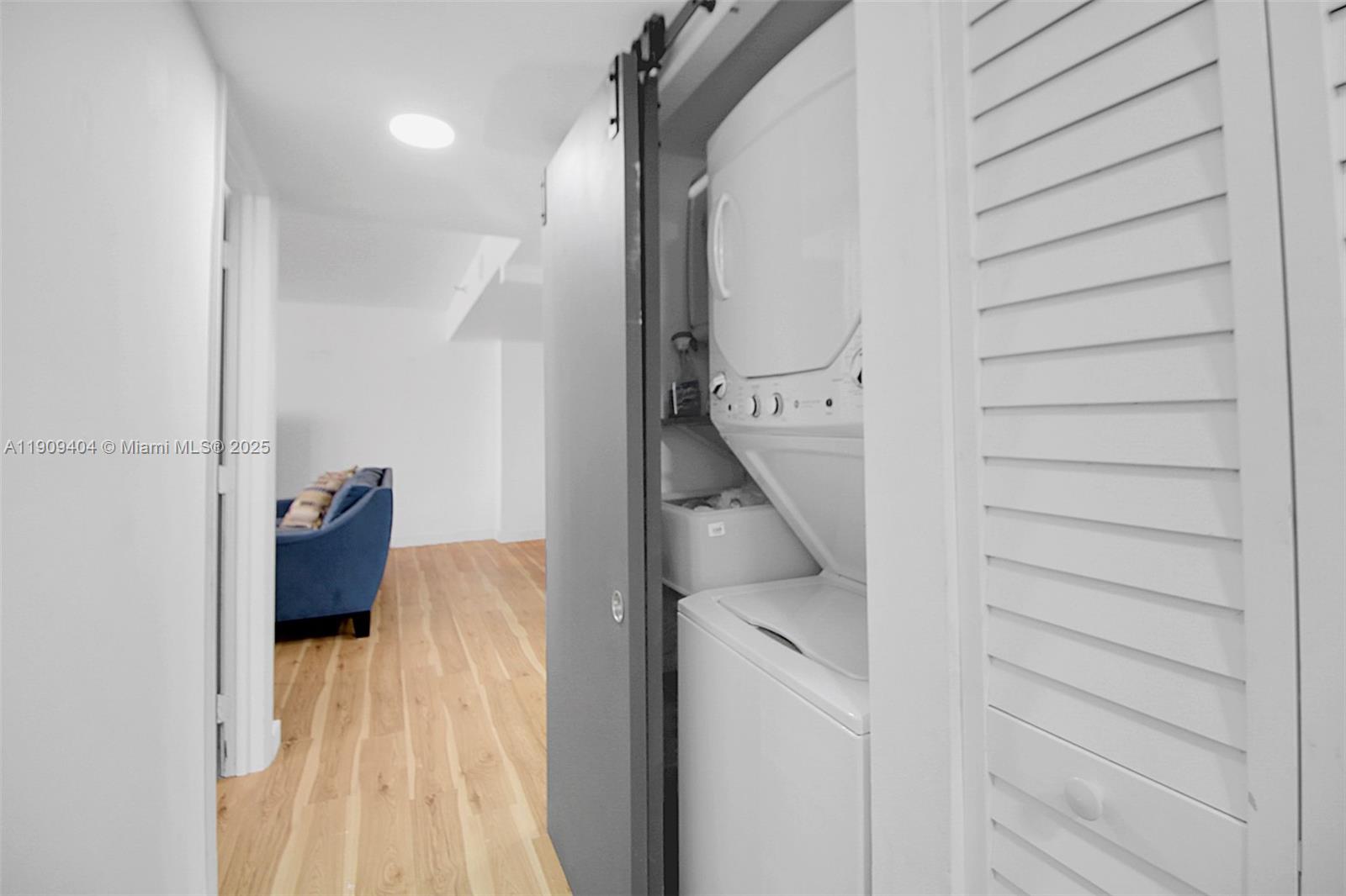 THE GEORGIAN CONDO - Residential