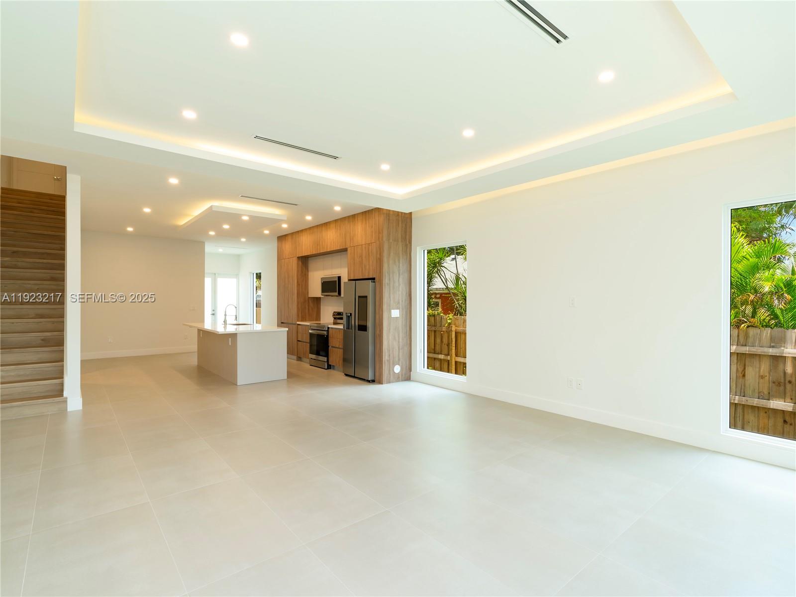 OSCEOLA PARK - Residential Income