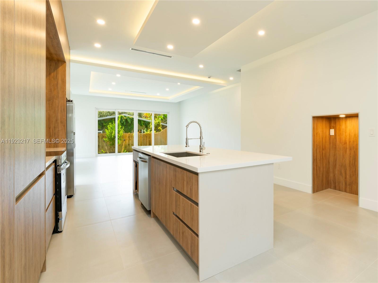 OSCEOLA PARK - Residential Income