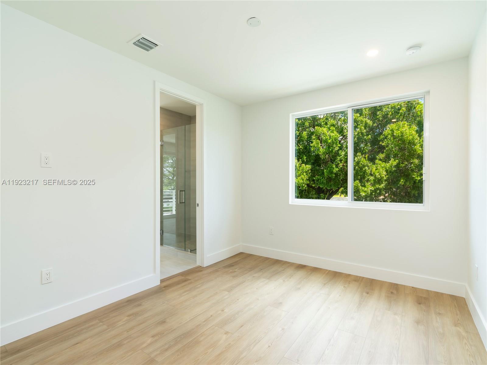 OSCEOLA PARK - Residential Income