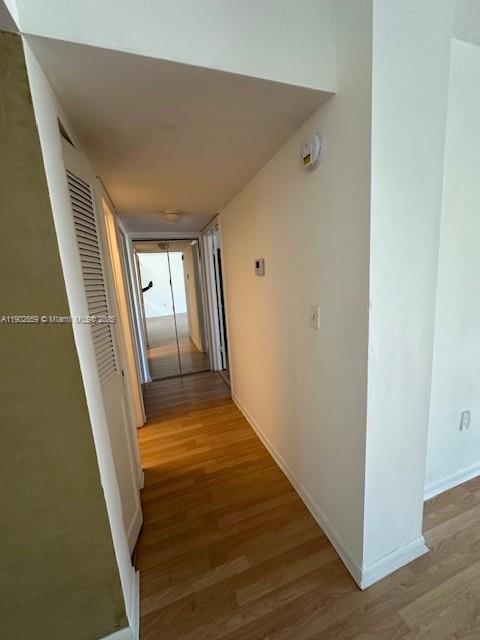 THE HORIZONS CONDO #4 - Residential Lease