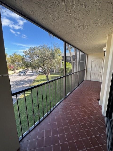 THE HORIZONS CONDO #4 - Residential Lease