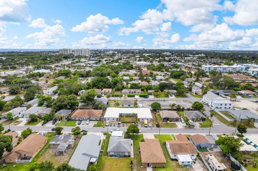 320 NE 13th Ave