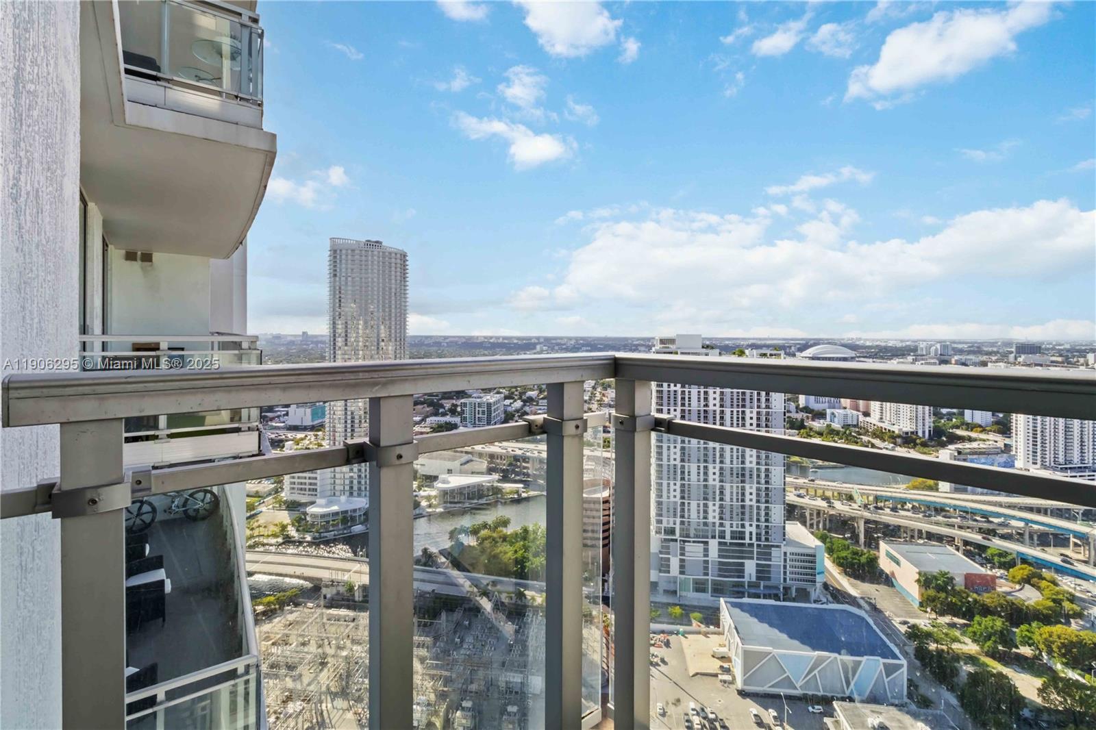 IVY CONDO - Residential Lease