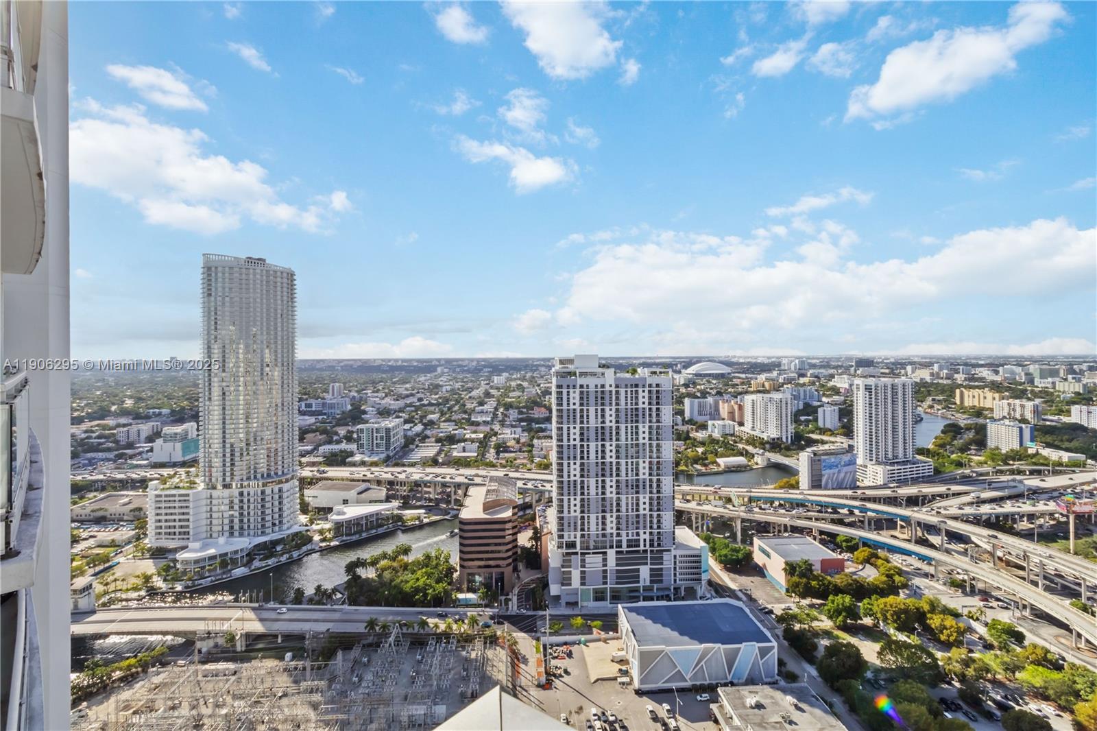 IVY CONDO - Residential Lease