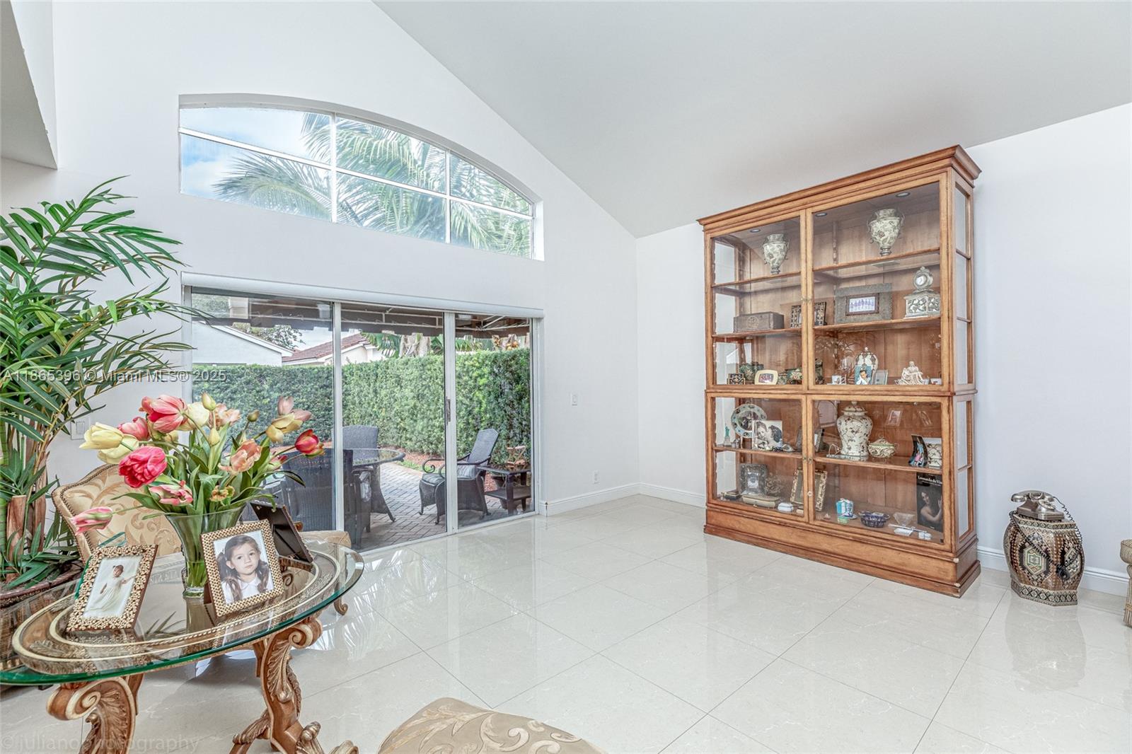 BANYAN OAKRIDGE PLAT - Residential Lease