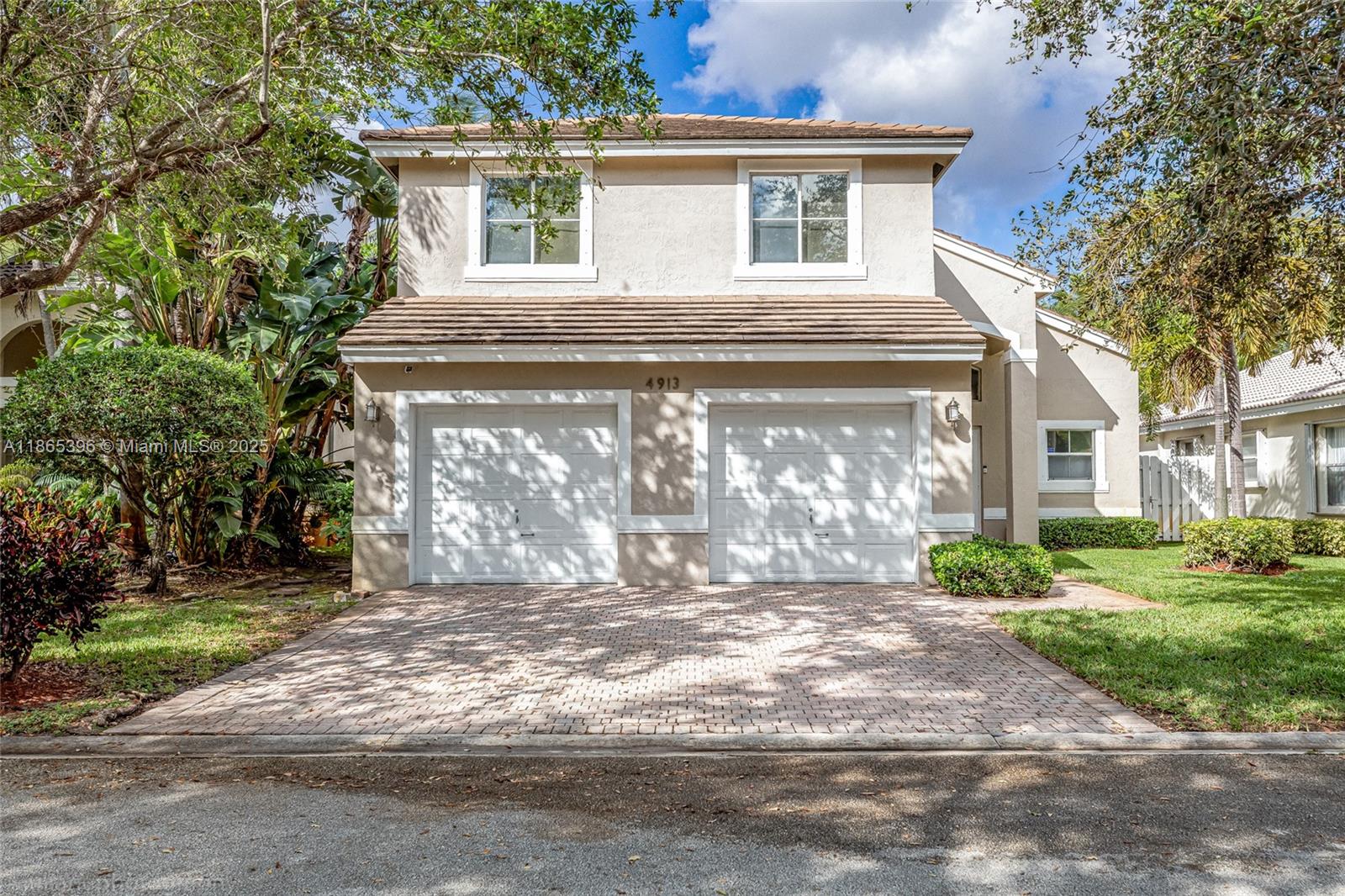 Modern 4 Bed 2.5 Bath Single Family Home with a Pool. Gated Community. Close to shops, restaurants, houses of worship. Nice area. Close to highways, shopping and more.