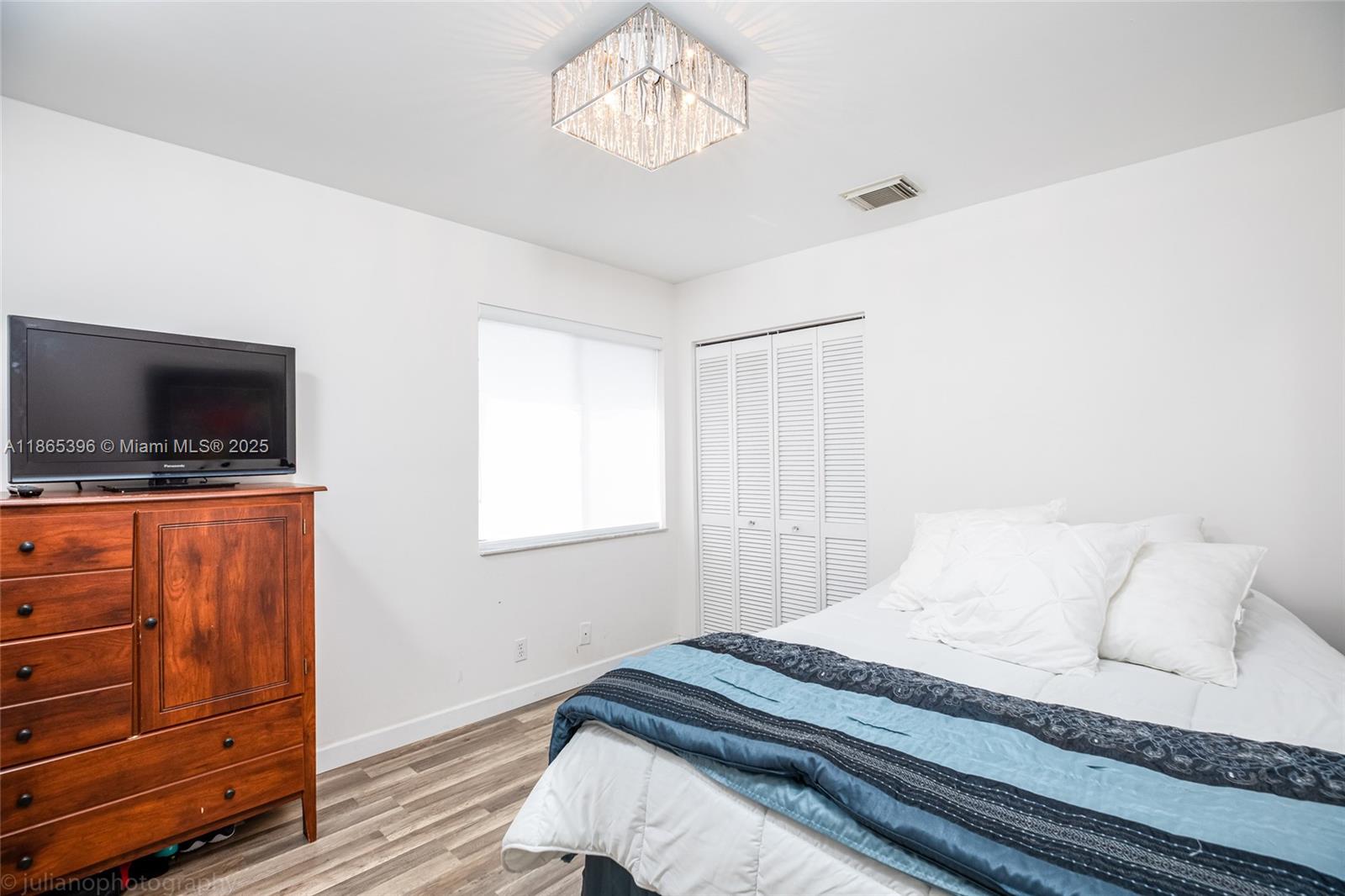 BANYAN OAKRIDGE PLAT - Residential Lease