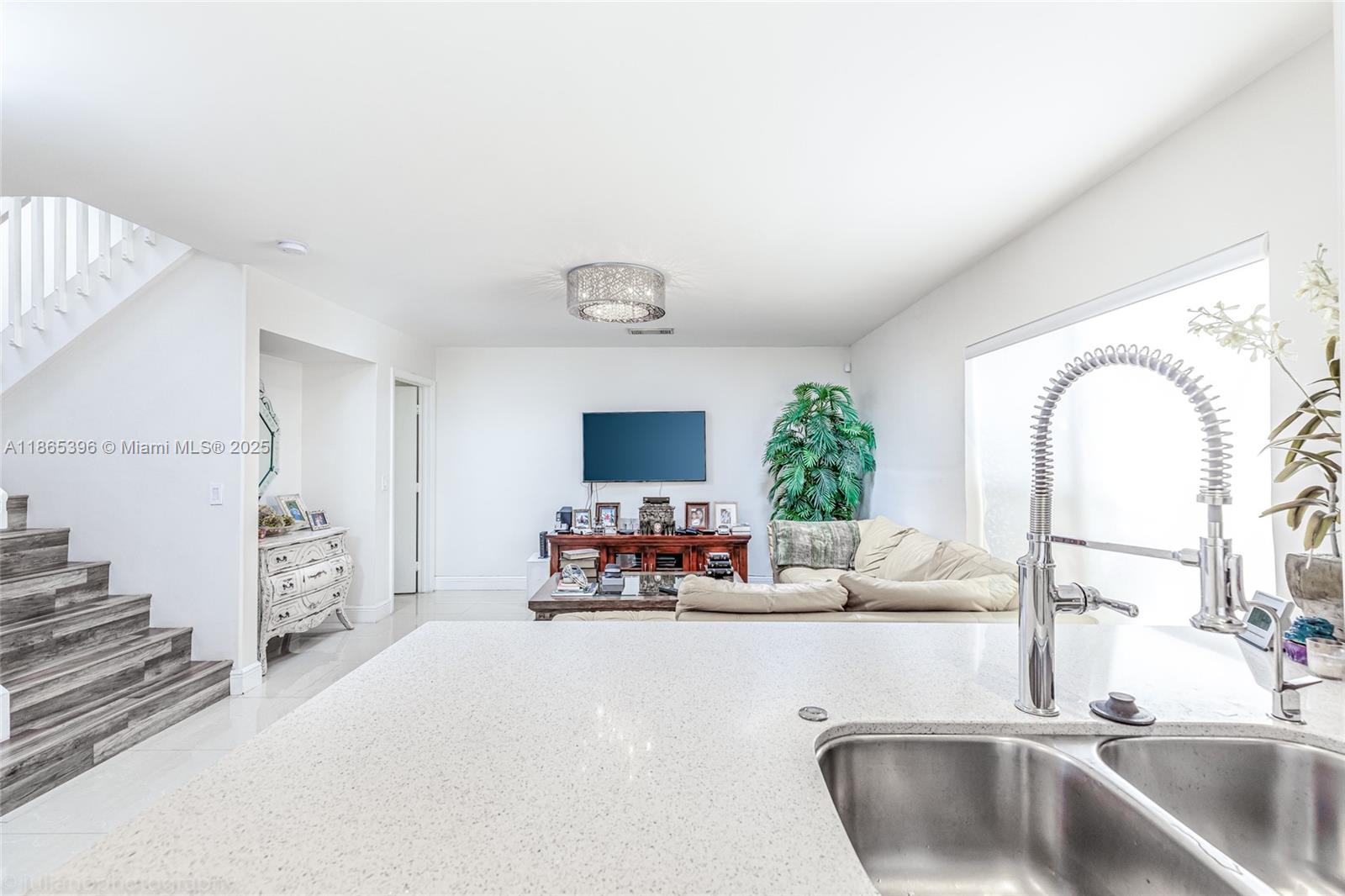 BANYAN OAKRIDGE PLAT - Residential Lease