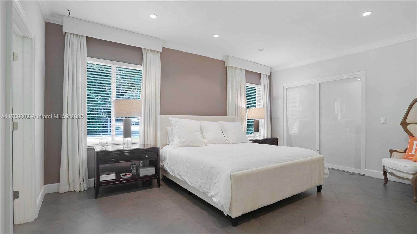 Rental Property at 8650 Old Cutler Rd 8650, Coral Gables, Broward County, Florida - Bedrooms: 4 
Bathrooms: 3  - $25,000 MO.