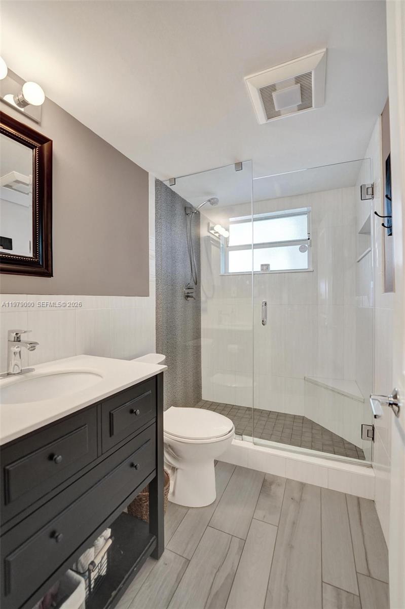 LAS OLAS MANOR 2 CONDO - Residential