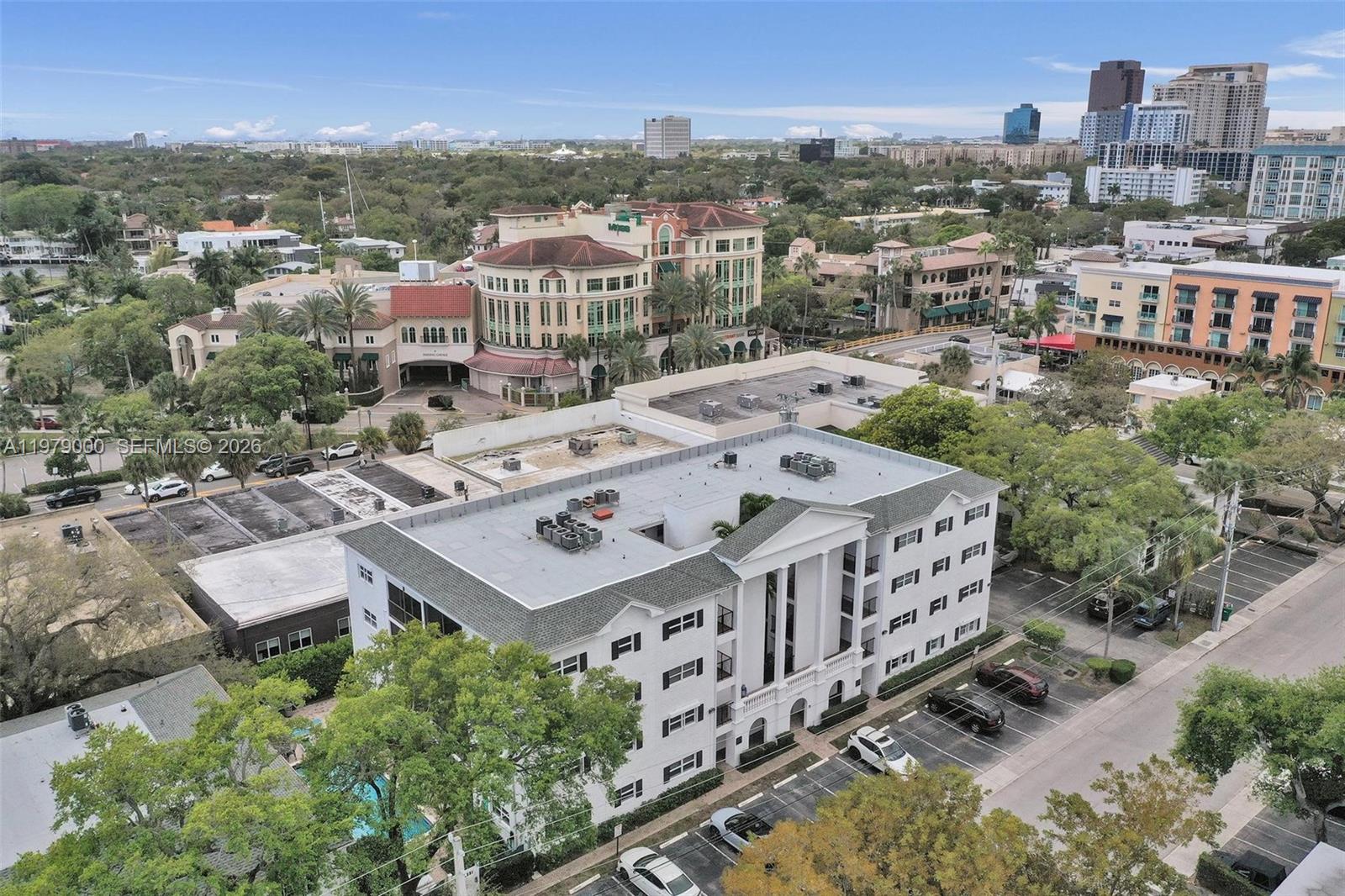 LAS OLAS MANOR 2 CONDO - Residential