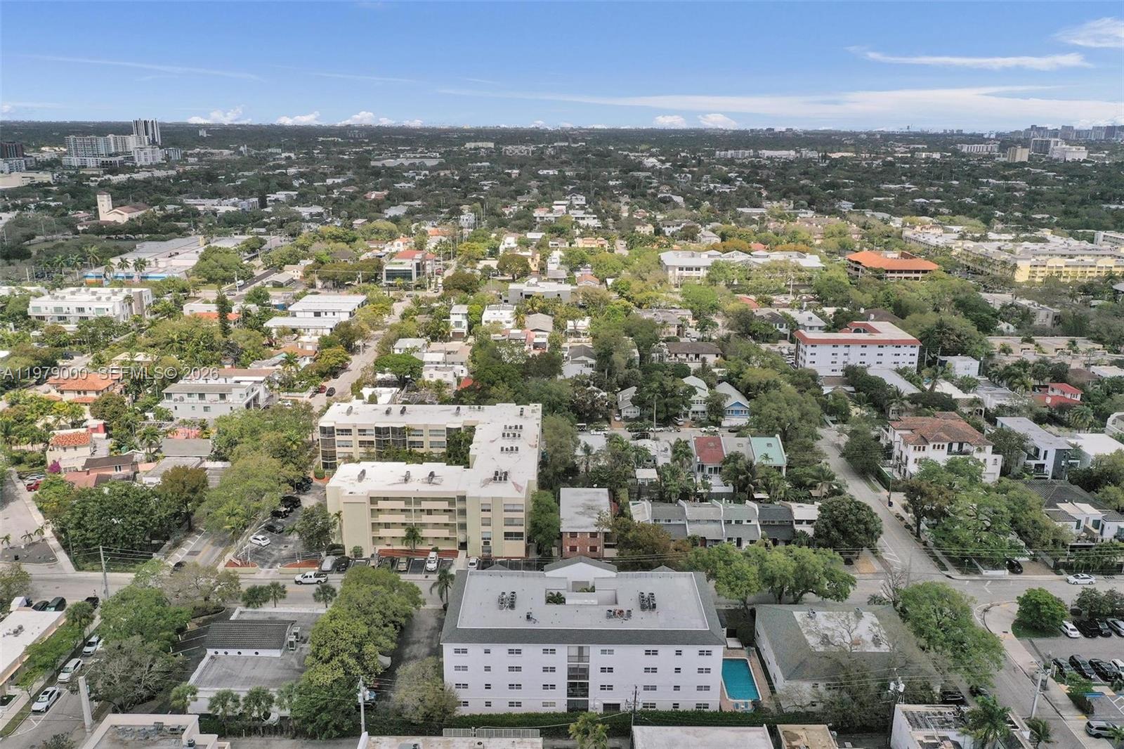 LAS OLAS MANOR 2 CONDO - Residential