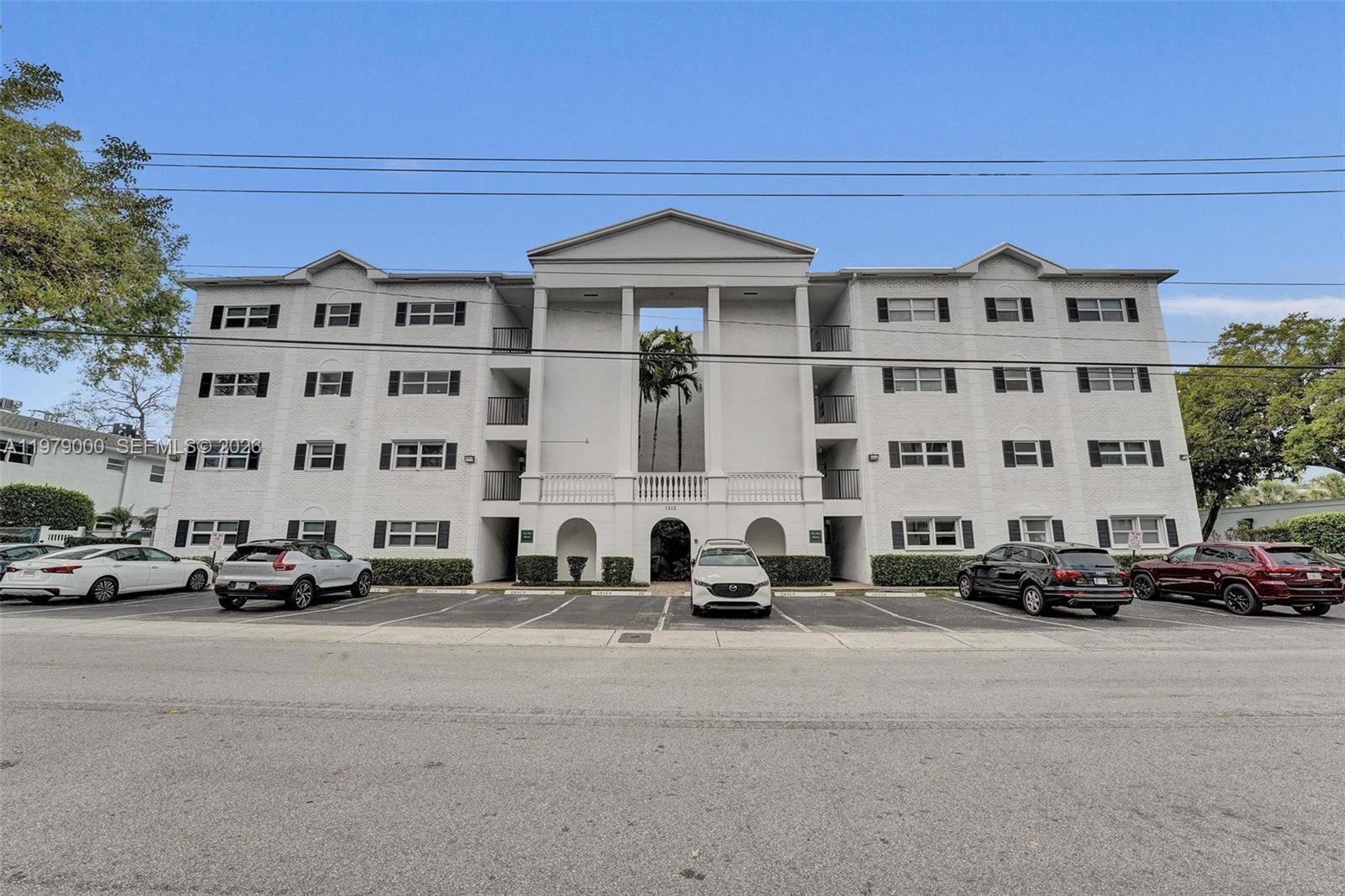 LAS OLAS MANOR 2 CONDO - Residential