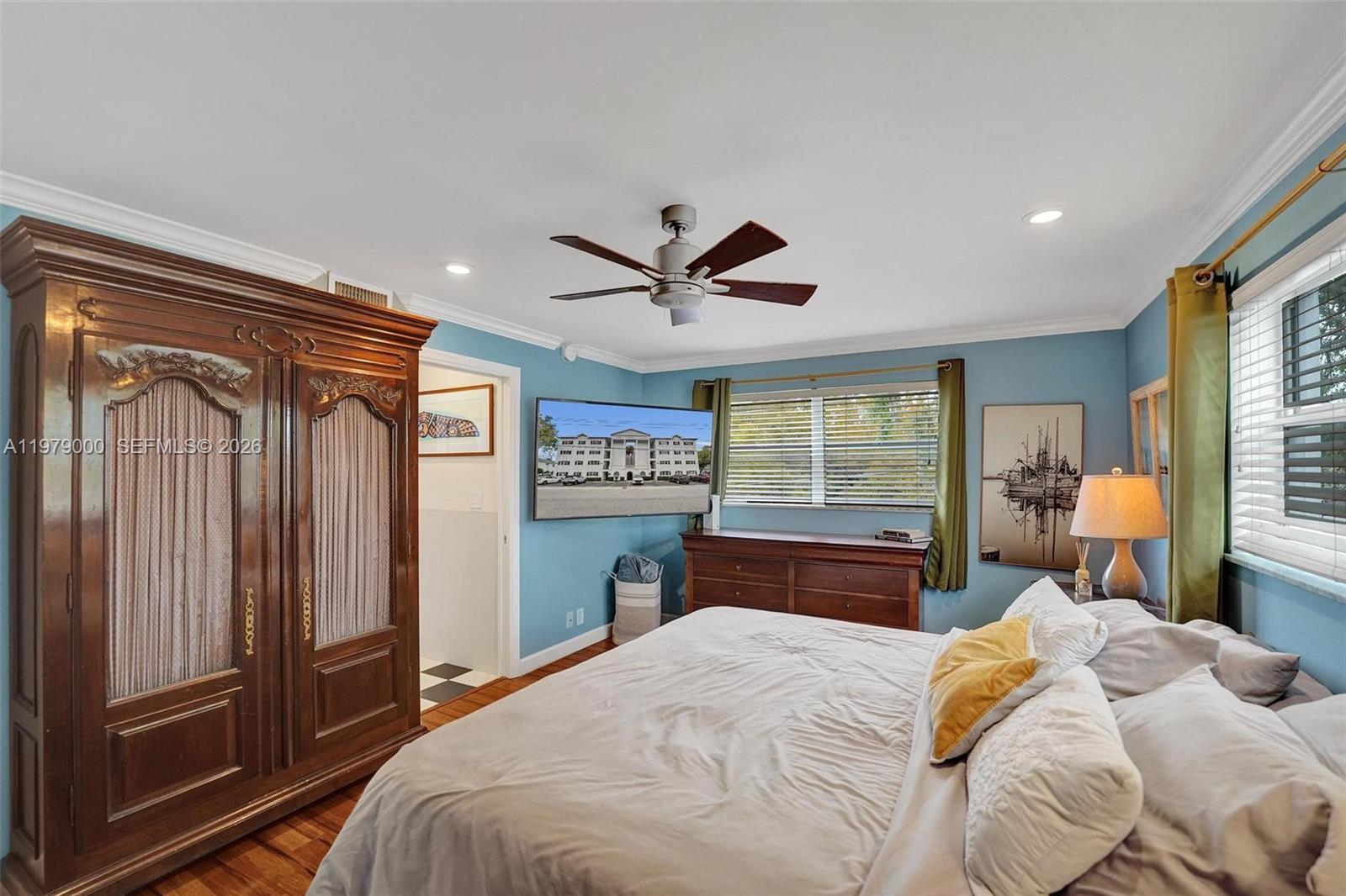 LAS OLAS MANOR 2 CONDO - Residential