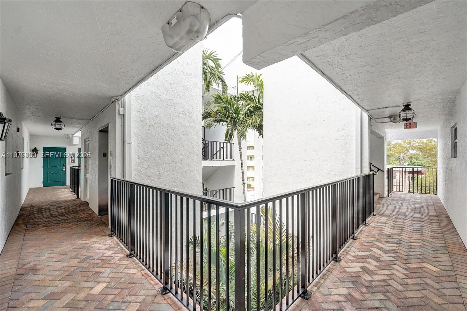 LAS OLAS MANOR 2 CONDO - Residential