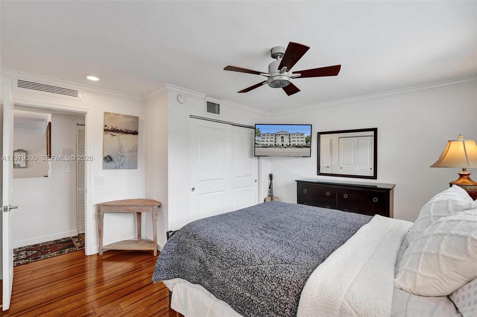 LAS OLAS MANOR 2 CONDO - Residential